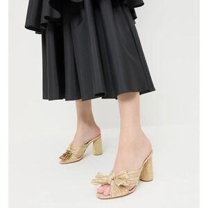 New Loeffler Randal Penny Gold Pleated Bow Heel in Gold Size 7